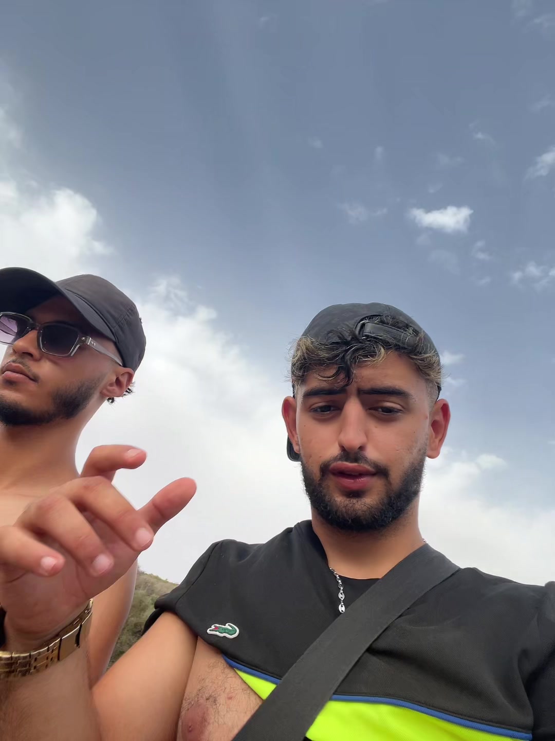@Le ouss comme d’habitude ๐ฆ