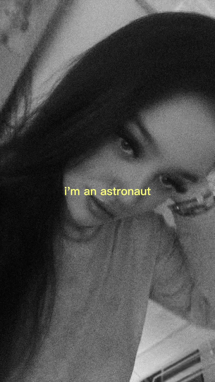 @Jasmine🦋