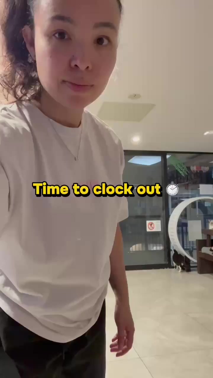@crazycatcafe