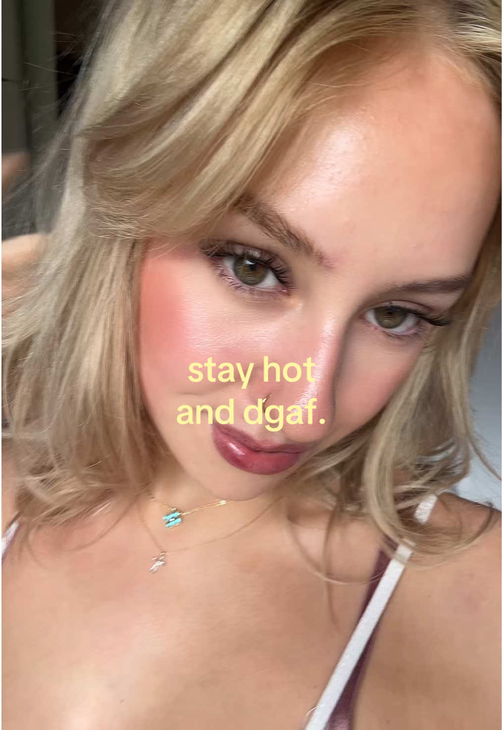 @Emi🍒