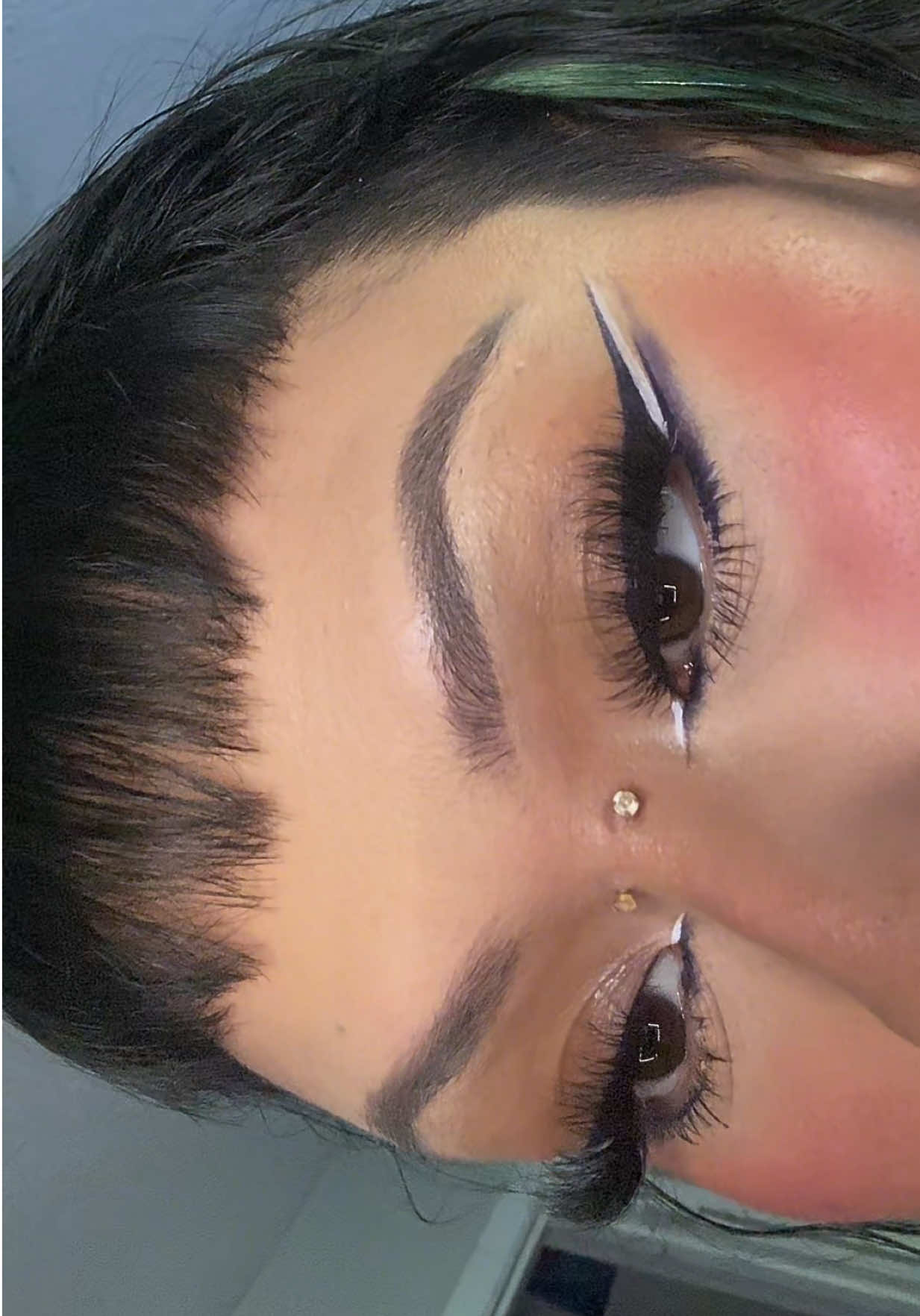 @Beautybyatg