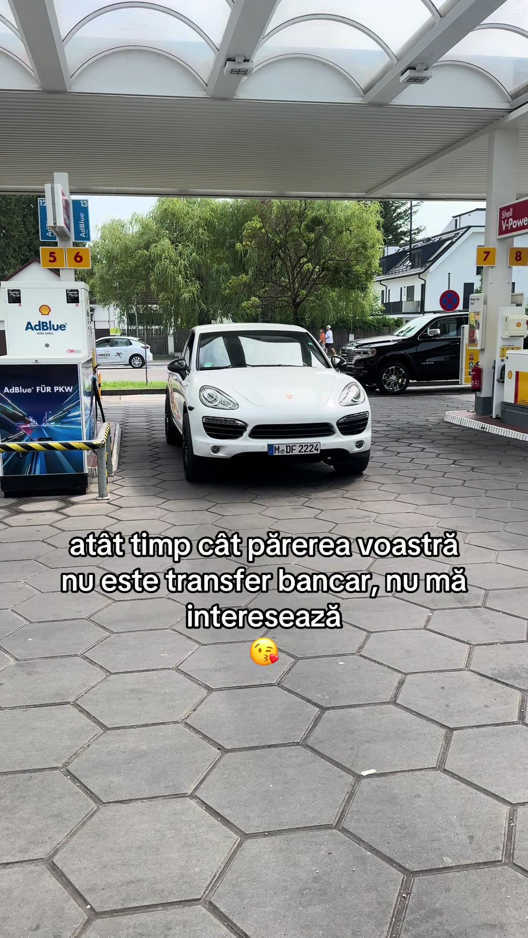 @𝓓𝓮𝓷𝓲𝓼𝟏
