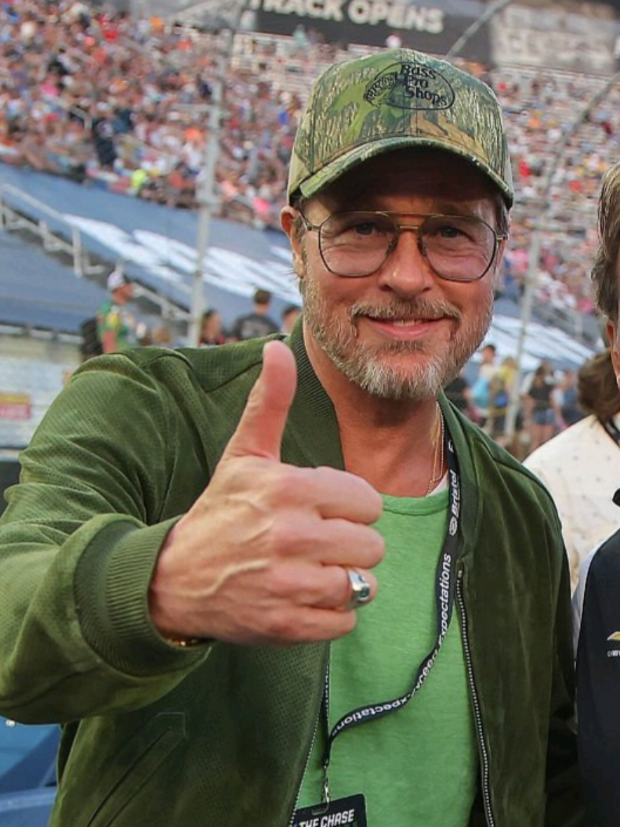 @Brad Pitt fp