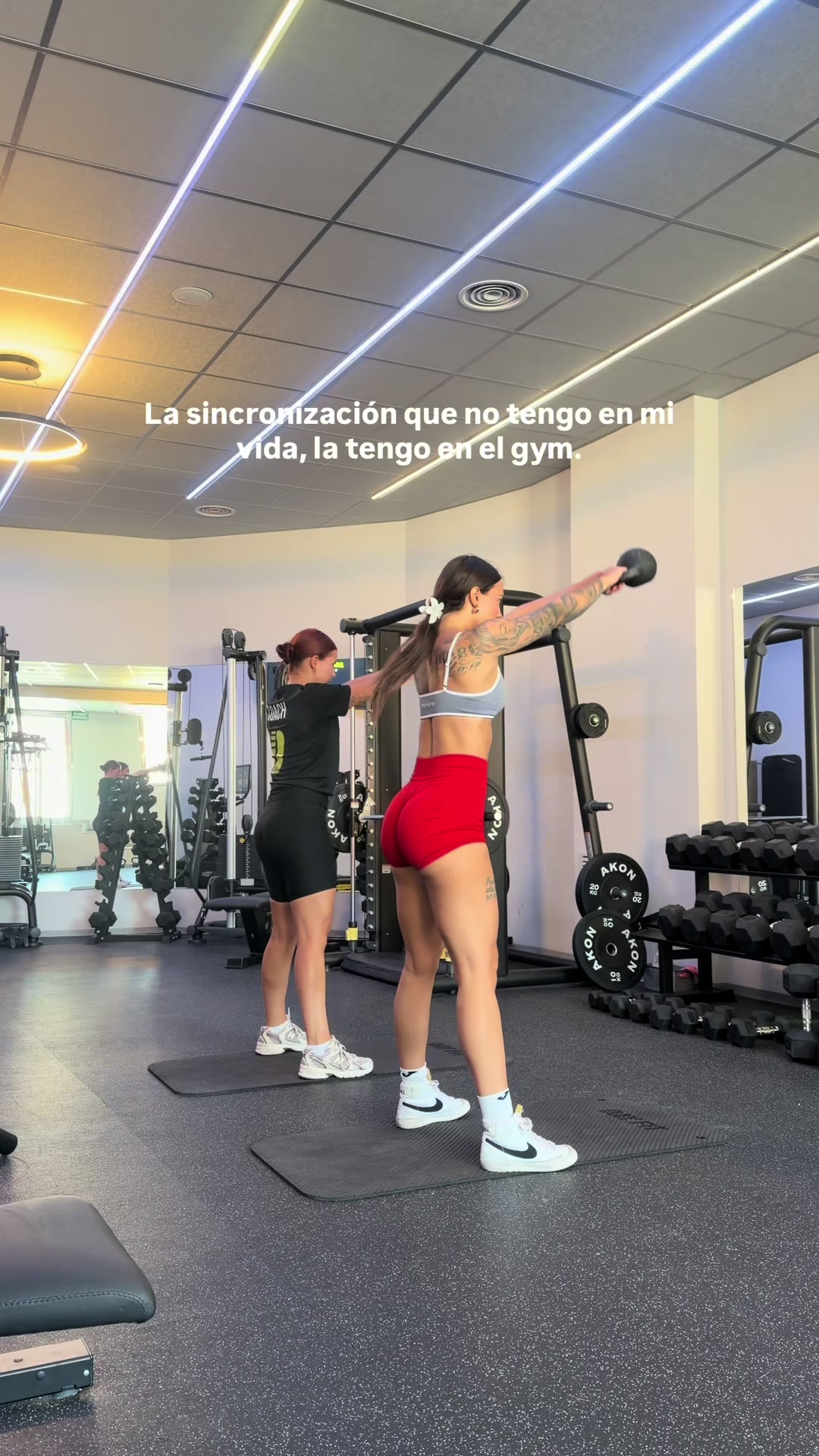 @Caarlamore