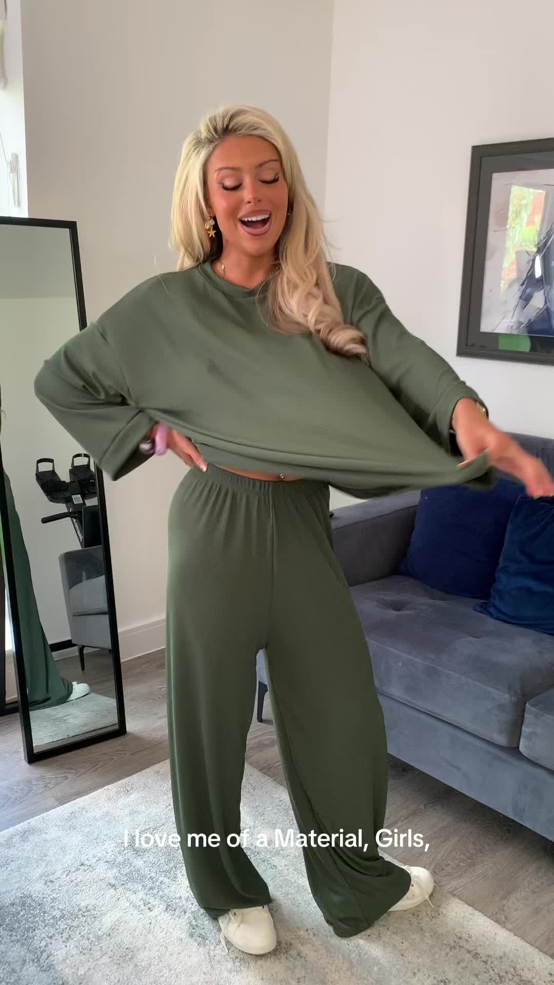@shop_with_lauryn