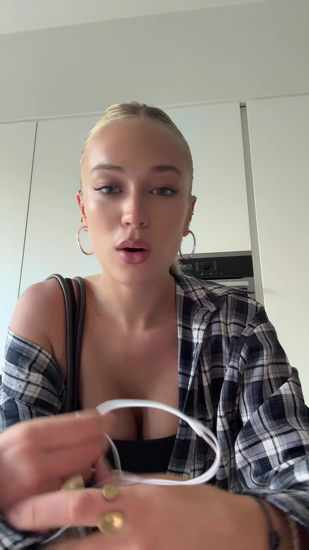 @ellabuffin
