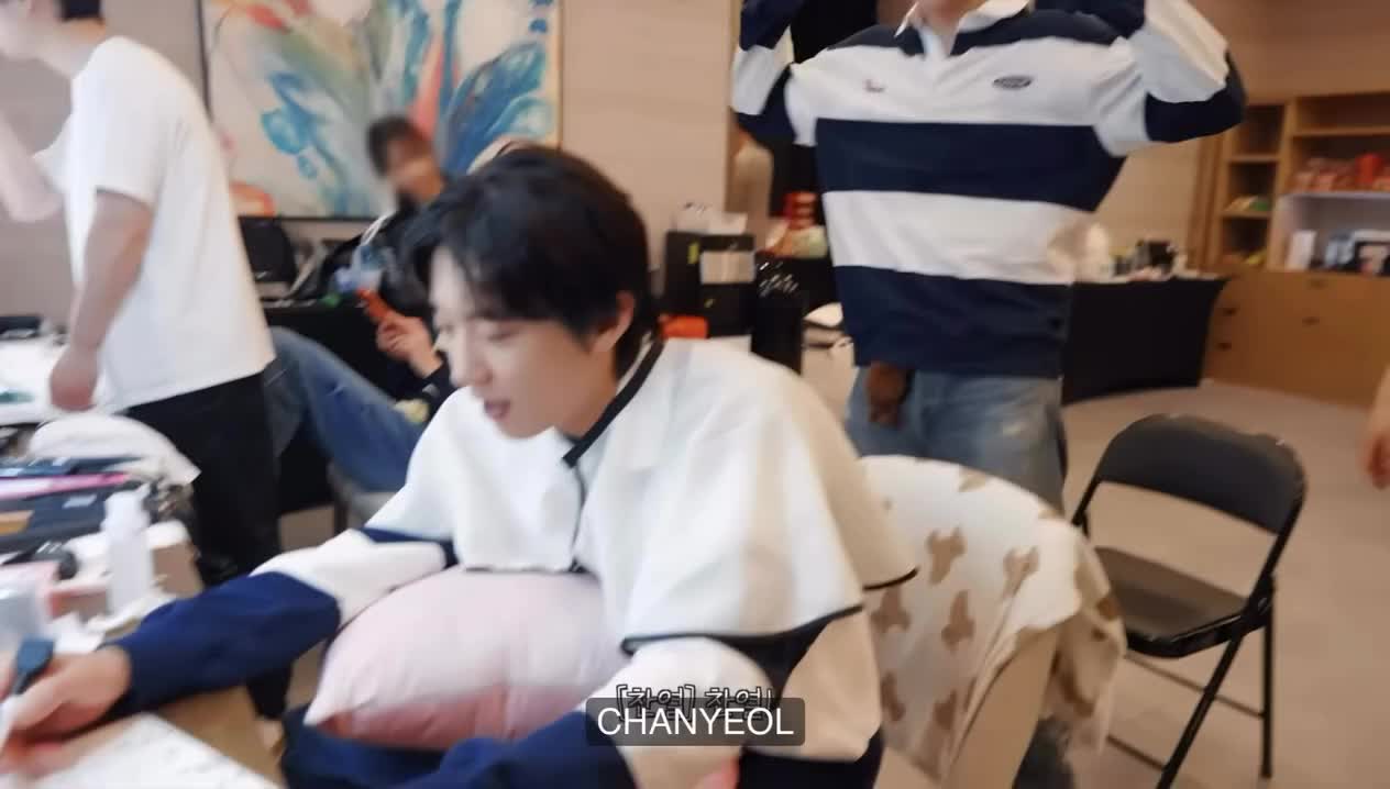 @Xiumin ❄️🐱💋🧚🏻&zwj;♂️