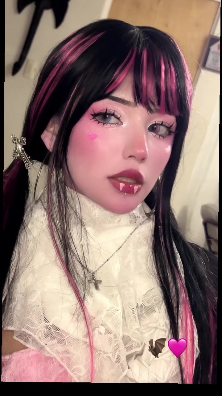 @Miku🕷️