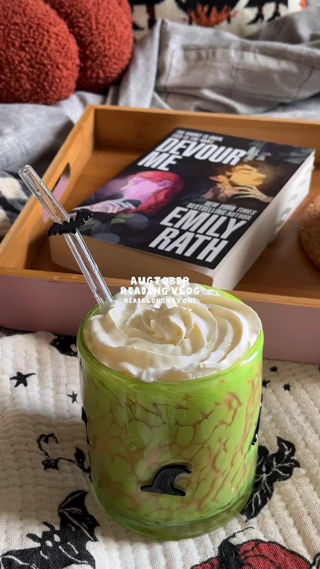 @Connie | Booktok