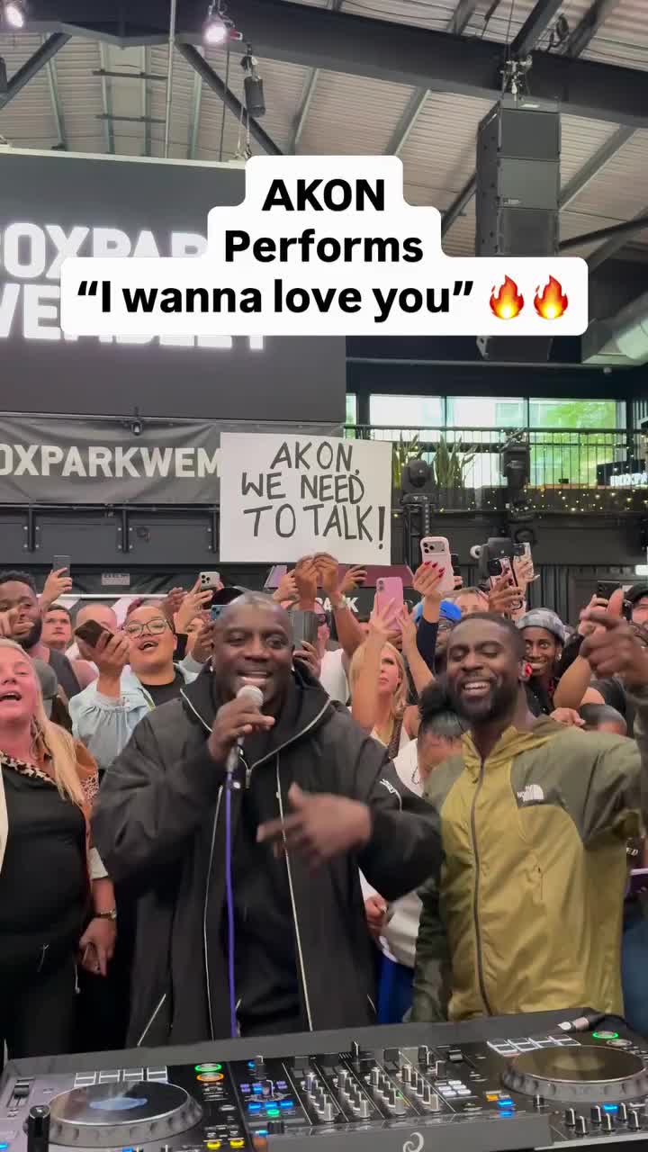 @AKON