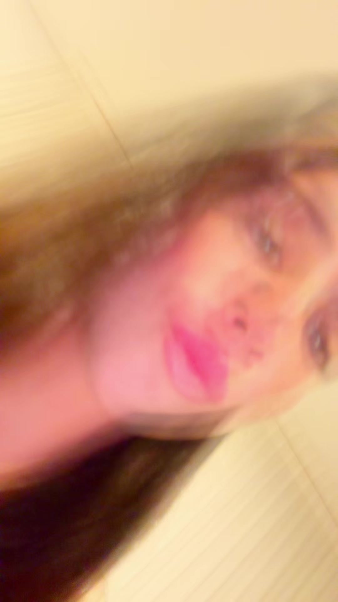 @Valentina