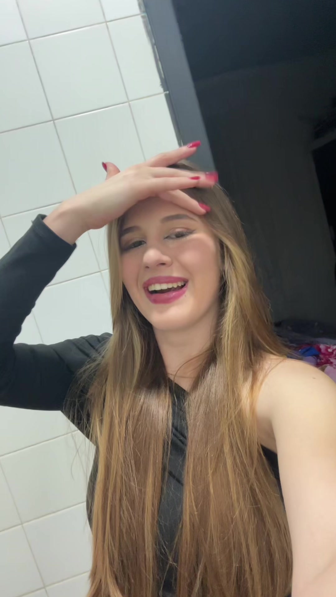 @Maiara_schmith