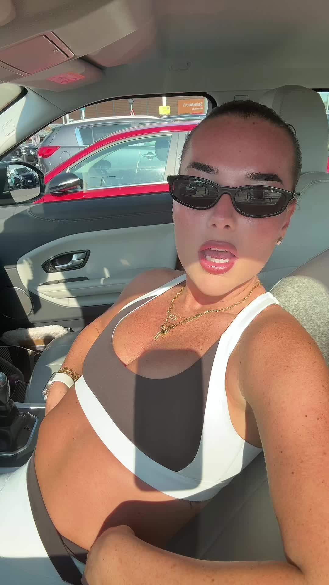 @maybev1104
