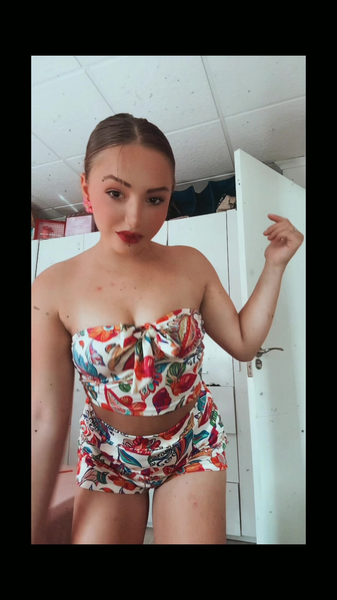@😌