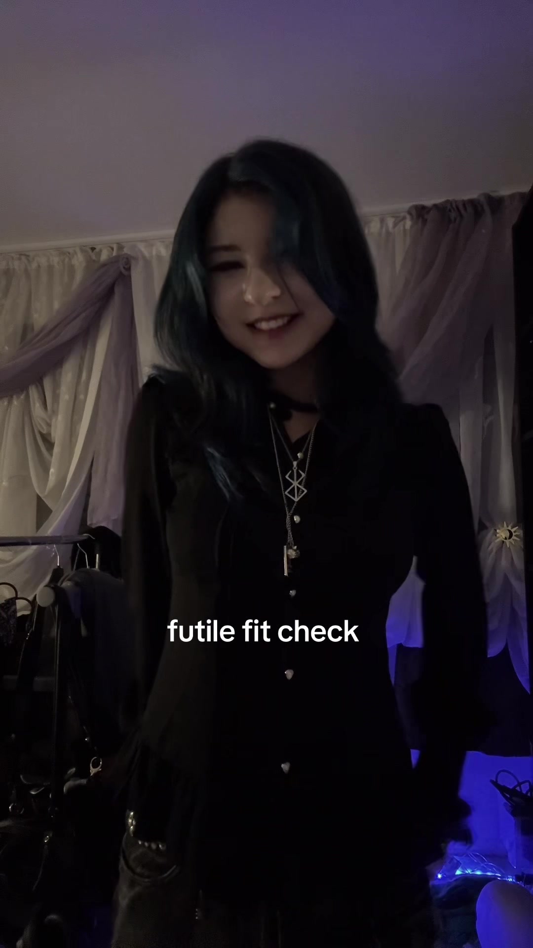 @⋆✮𝔫𝔢𝔡 ⚰︎♱