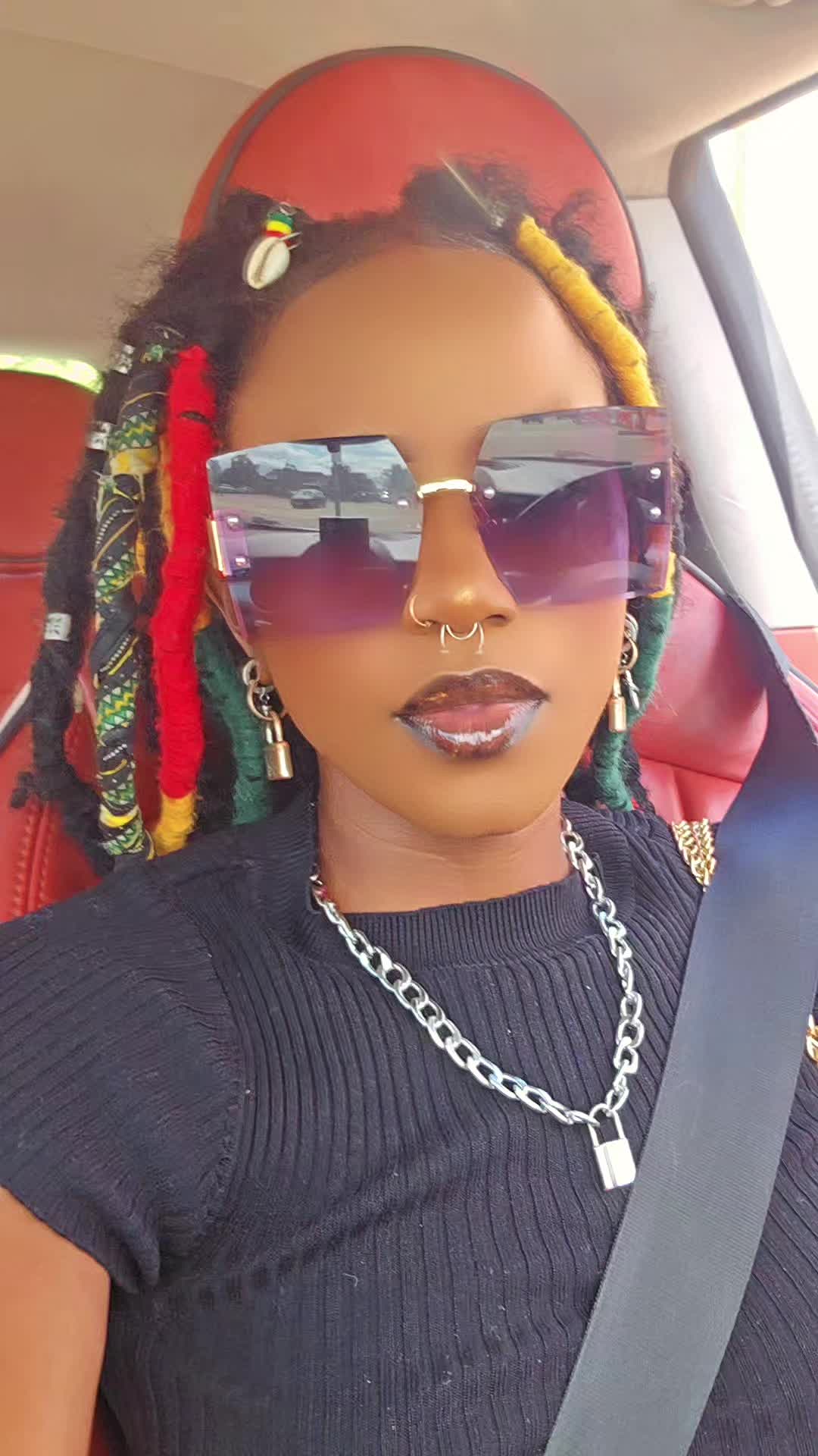 @Rhoda k🇺🇬
