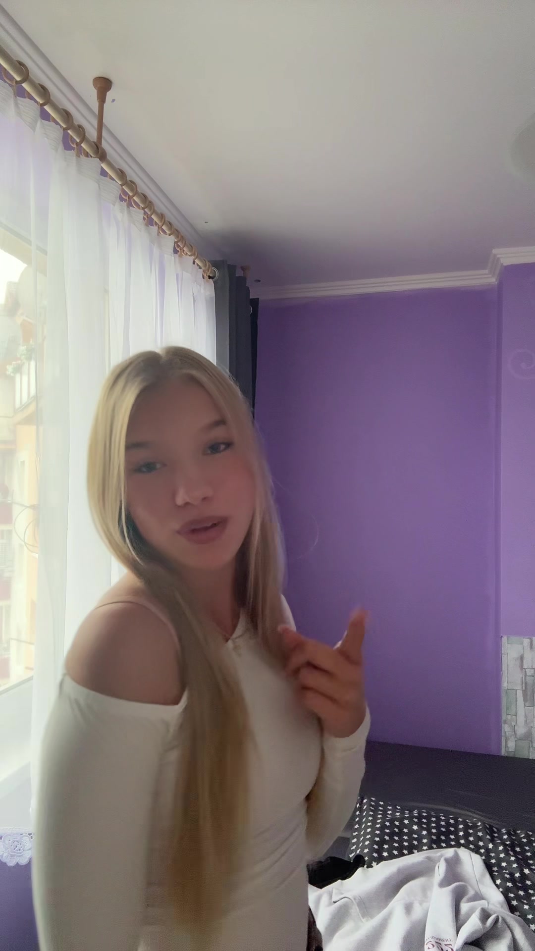 @𝒷ꨄ