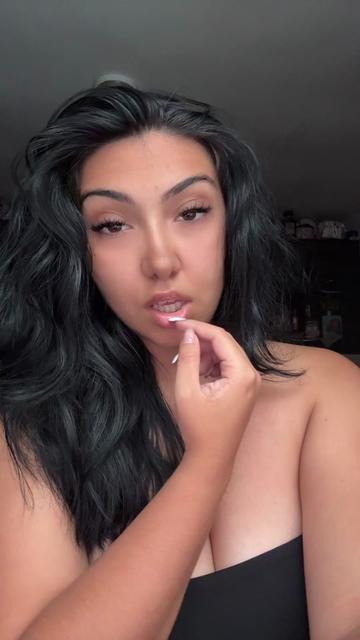 @𝓝𝓲𝓴𝓸𝓵𝓮𝓽𝓽𝓪_❤️🌸