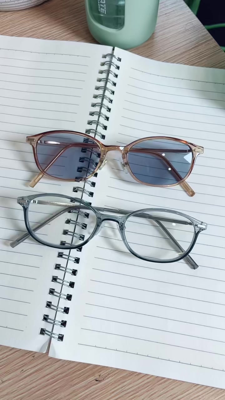 @Design Glasses