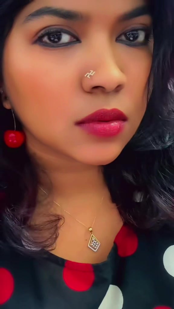 @💞SALNA PEETHAMBARAN💞