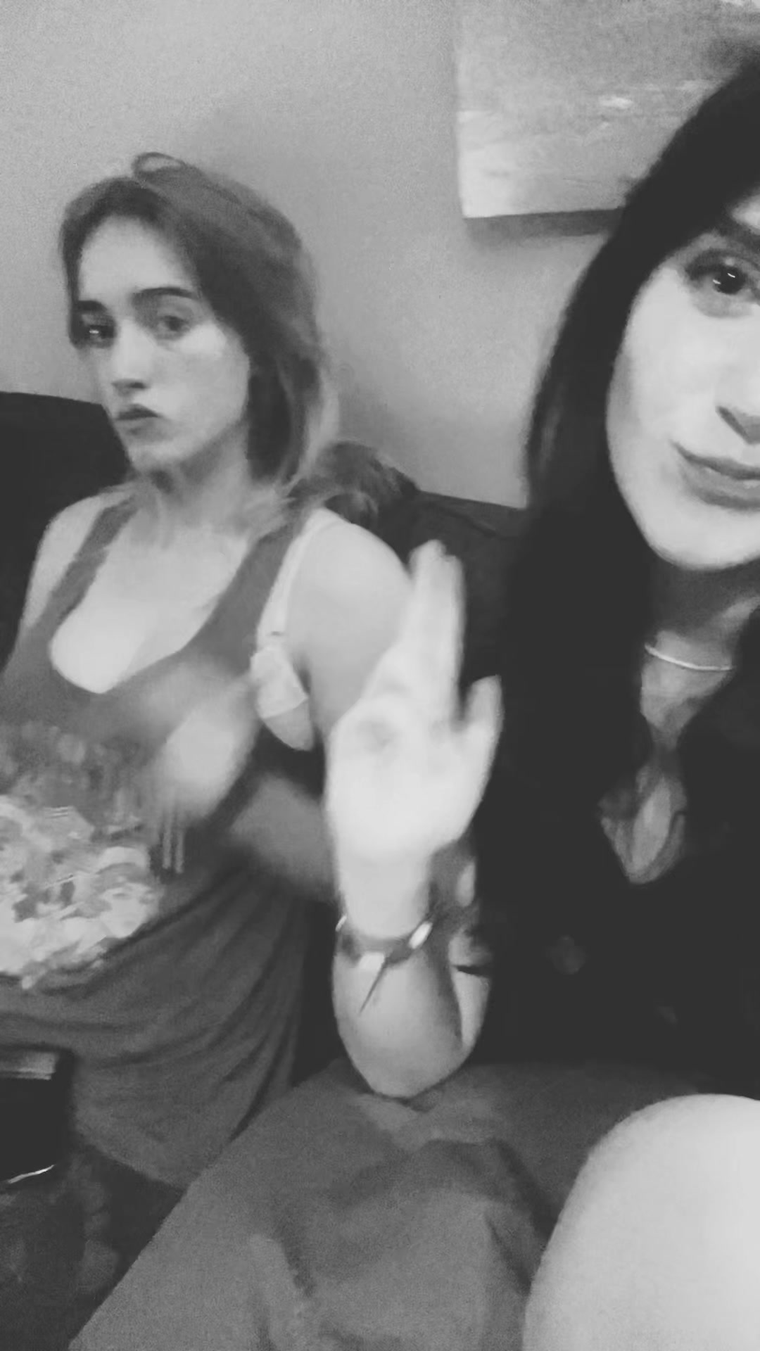 @lily🪶