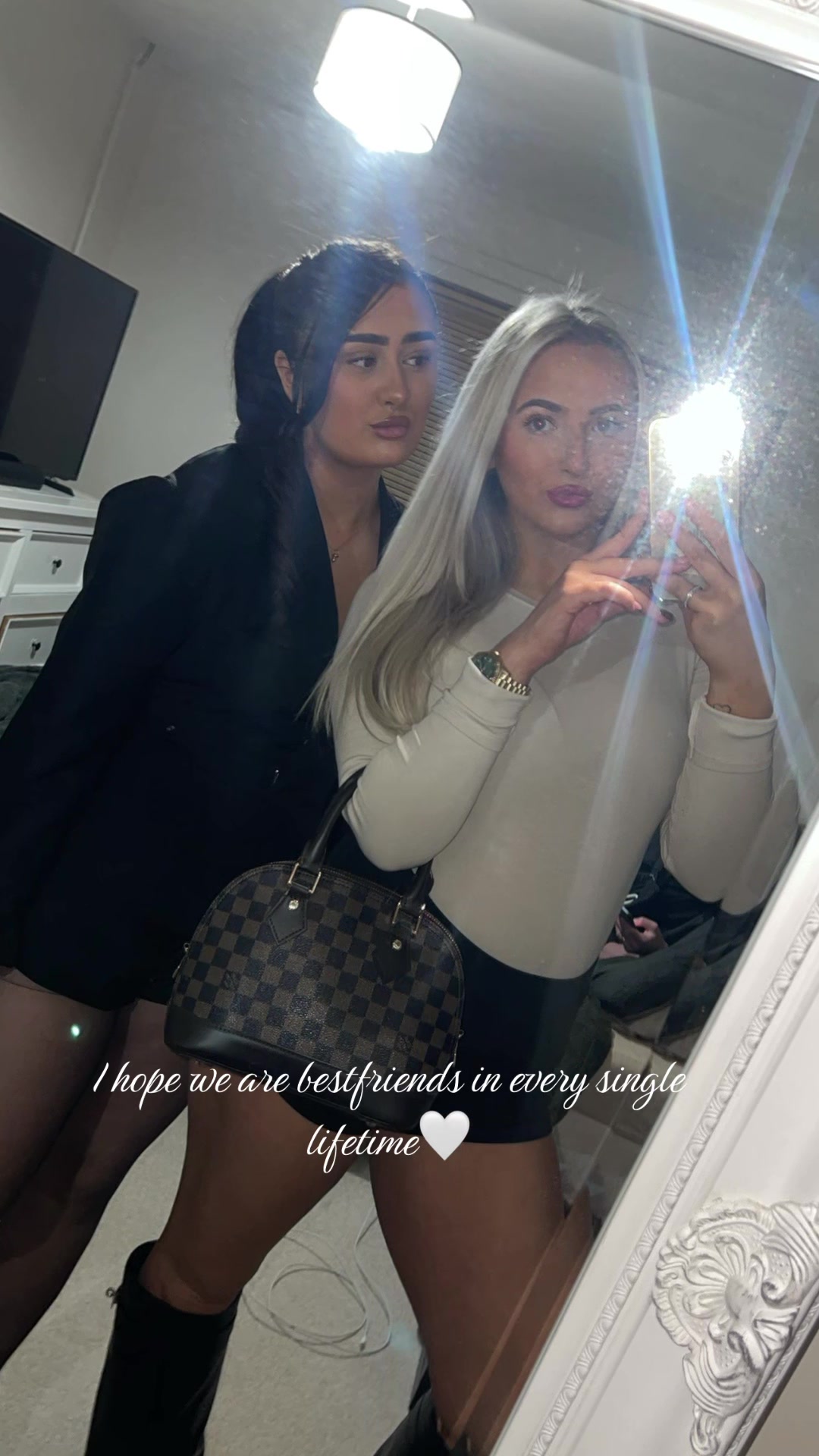 @𝐑𝐢𝐡𝐚𝐧𝐧𝐚𝐉𝐚𝐝𝐞🤍