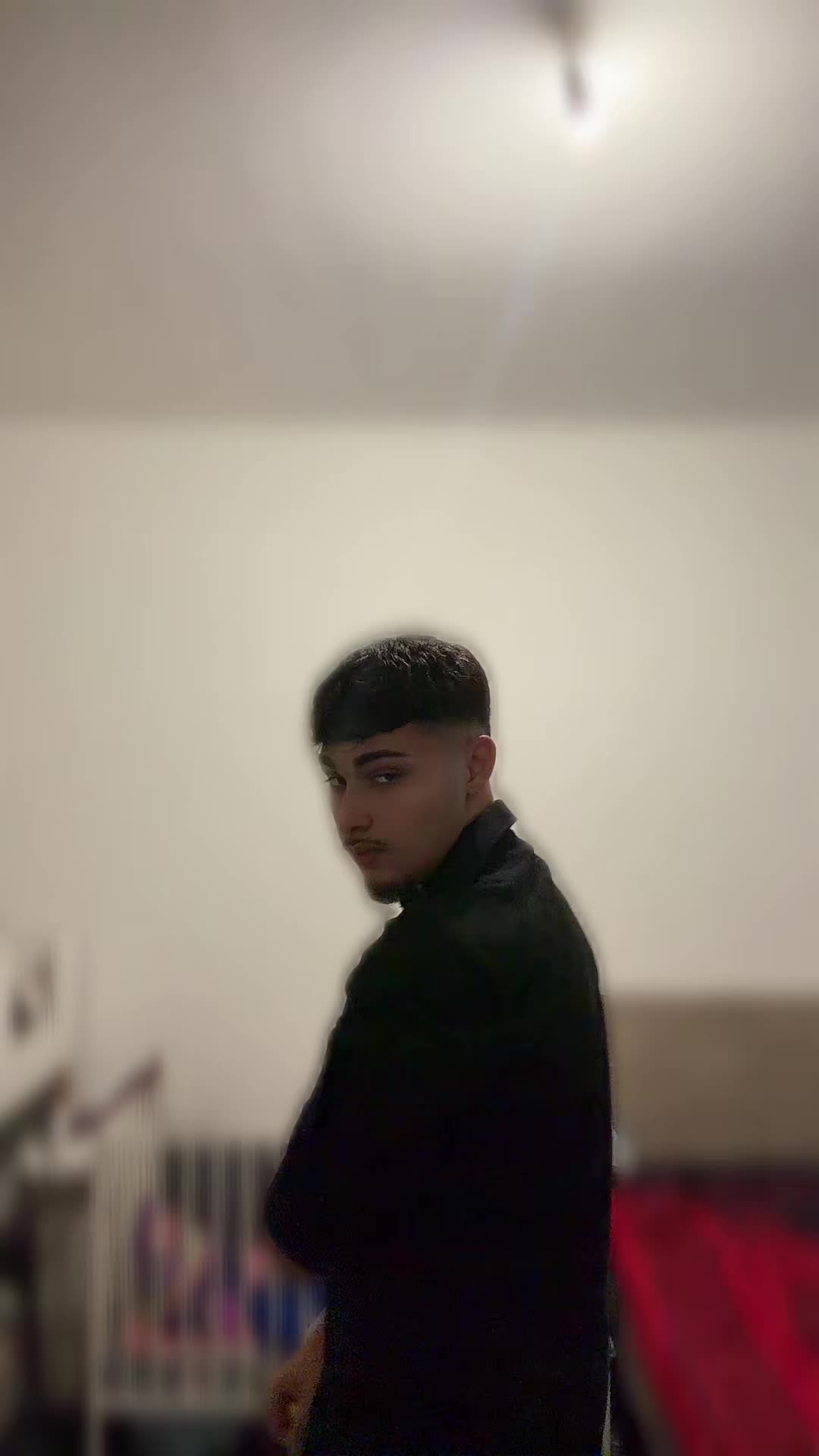 @Italianul