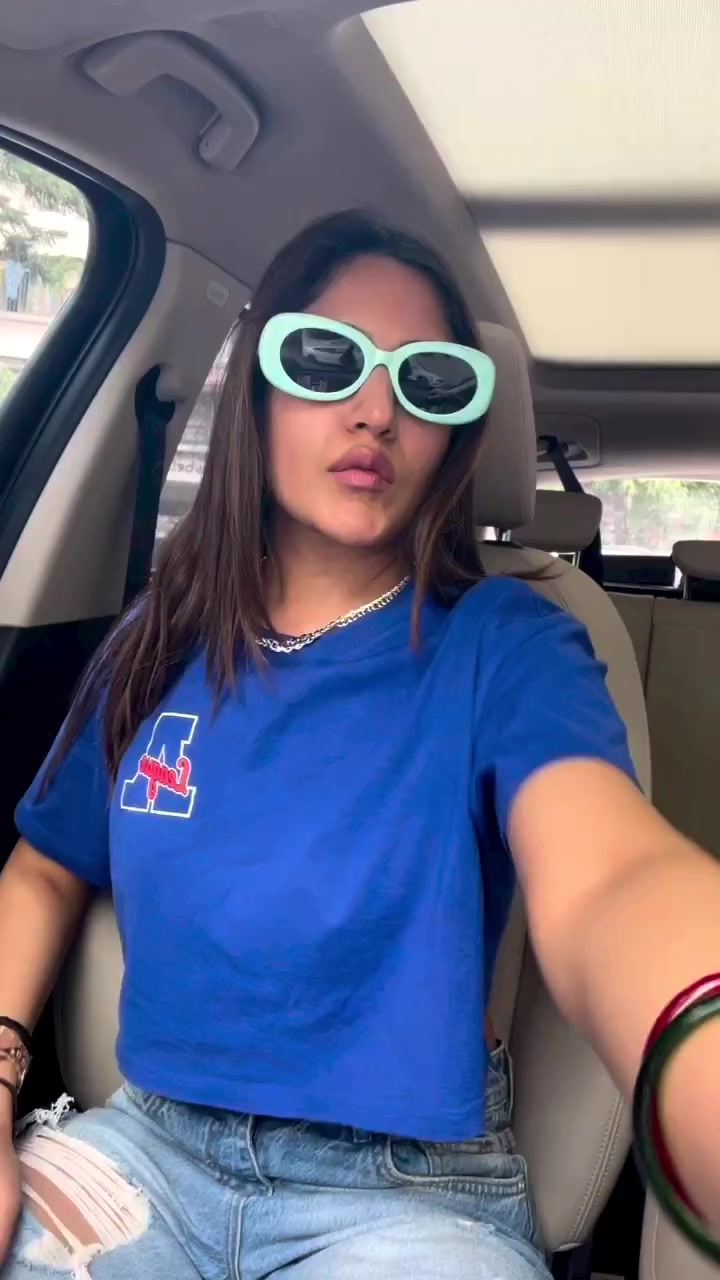 @🍂Surbhi Chandna🍂