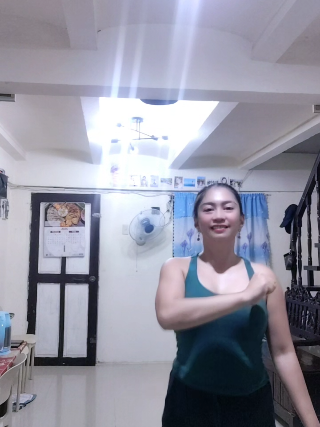 @Chriszel