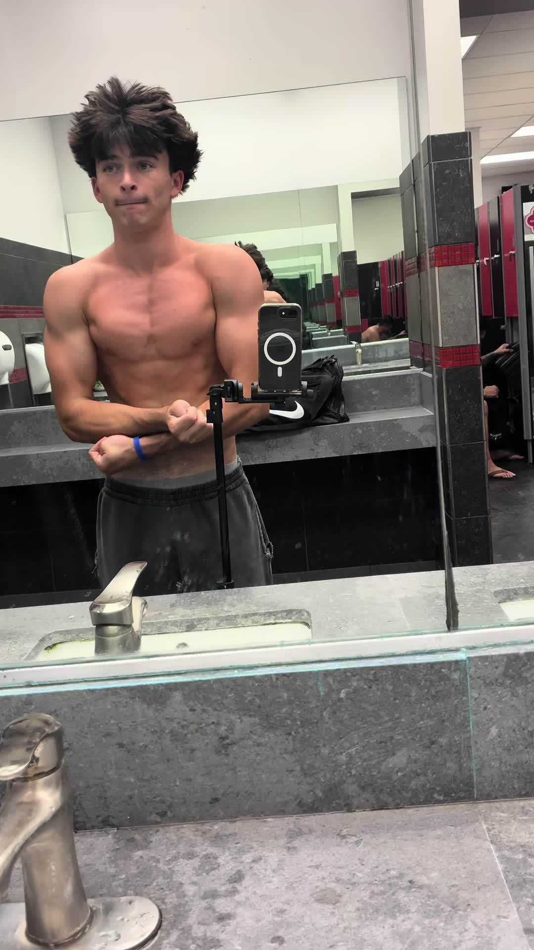 @Gregory_H10