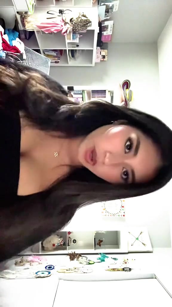 @ilovecrunchygrapes