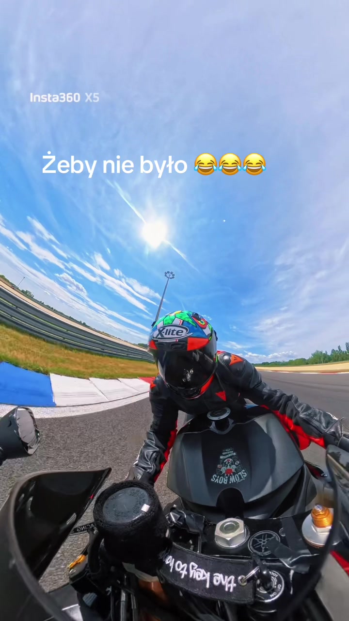 @Jo
