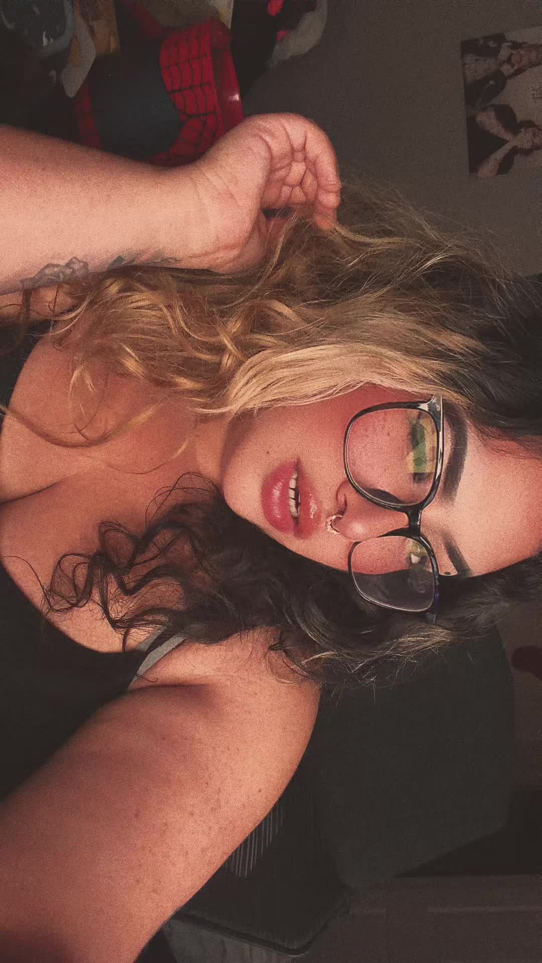 @gr3ymamii