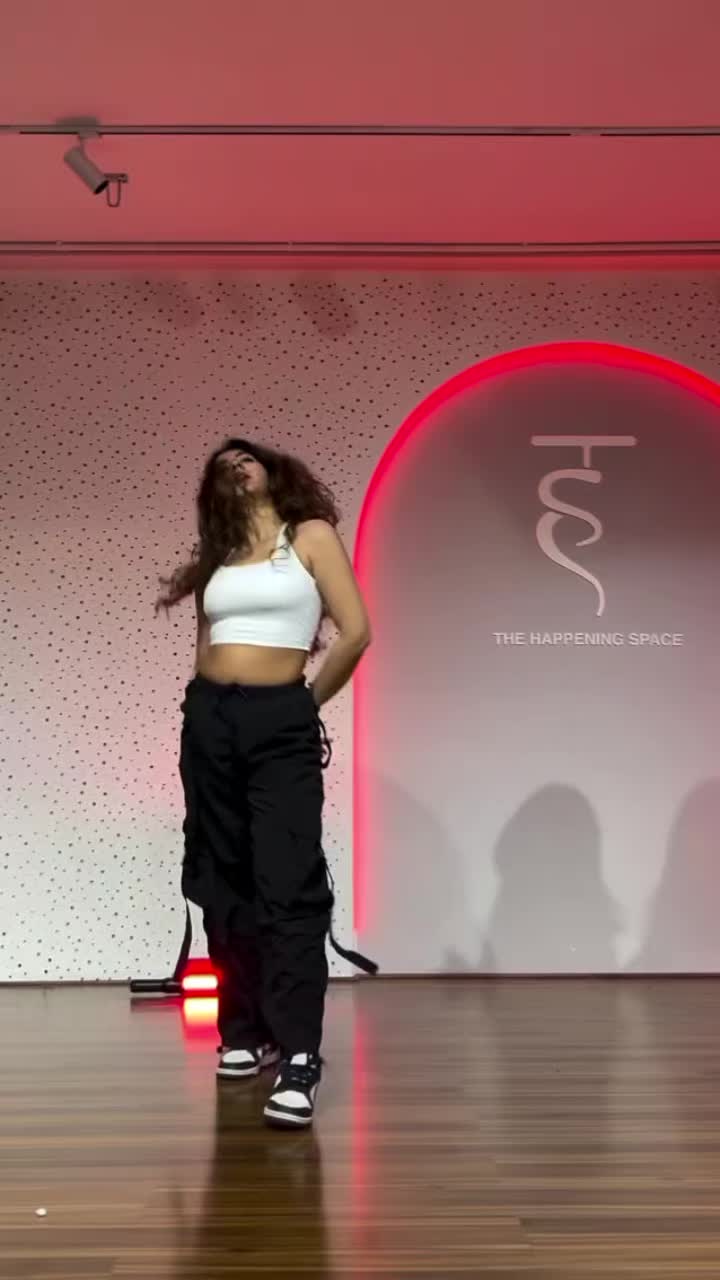 @CRAZY DANCING FACTORY💃🏿🕺