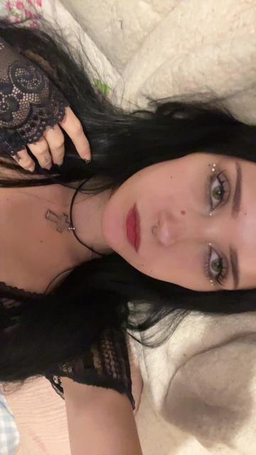 @emily 🫧