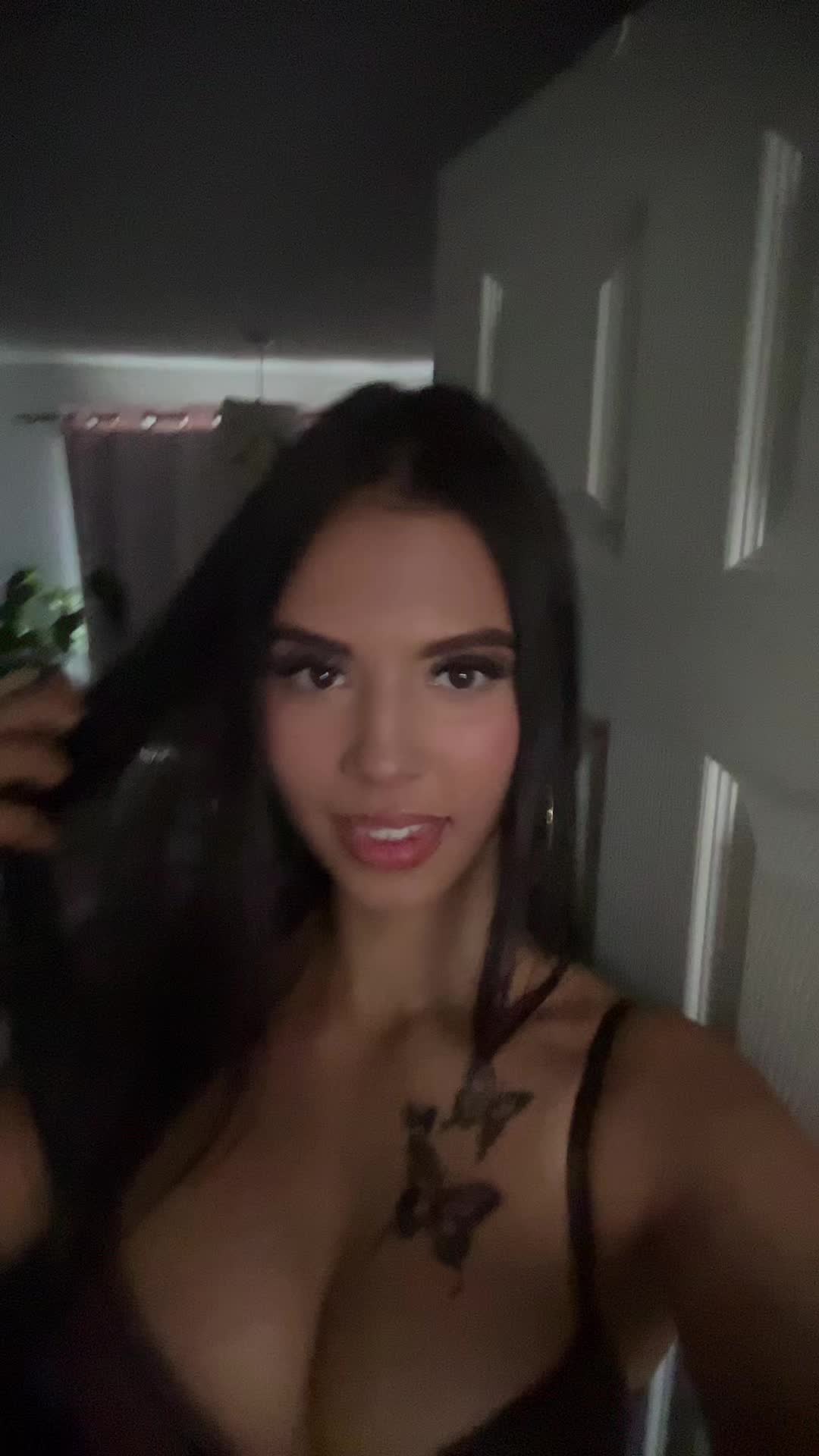 @𝐂𝑀 🧛🏼&zwj;♀️