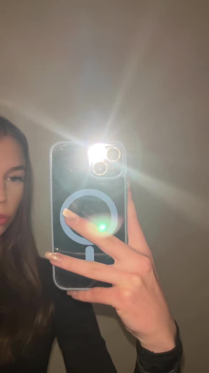 @Lili