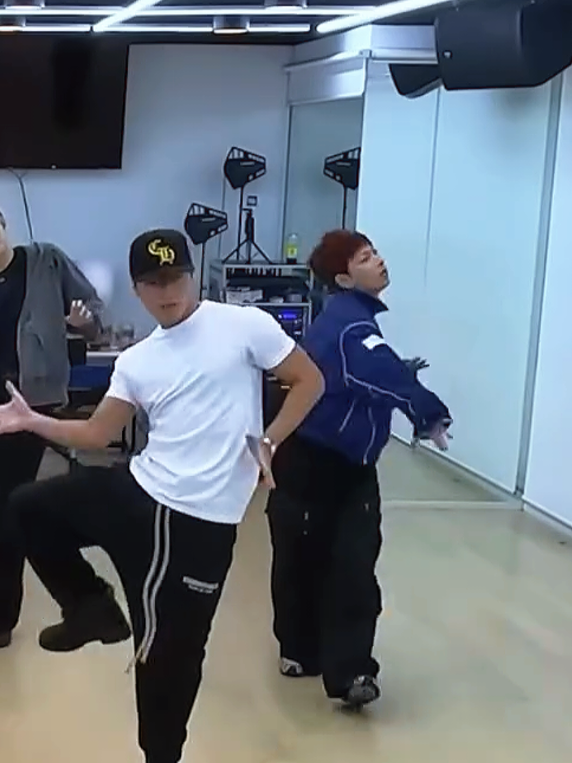 @@ateezbtssan