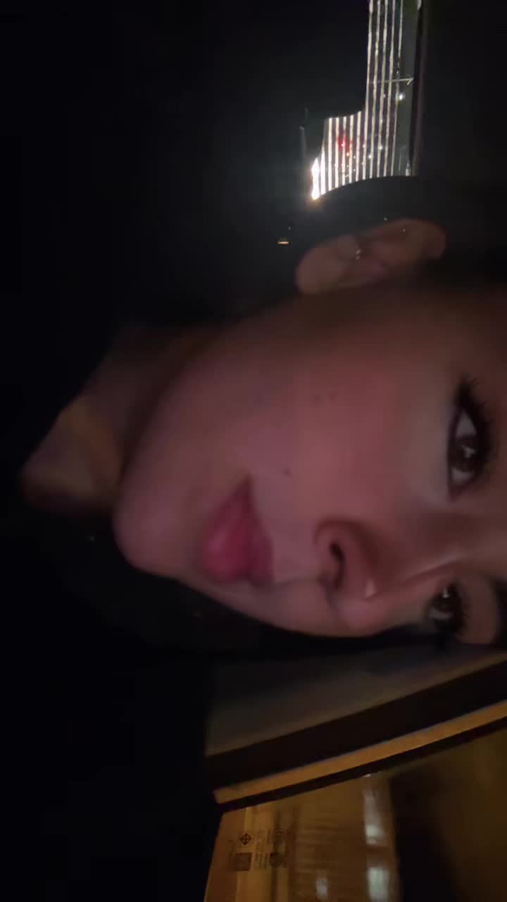 @🦋𝓝𝓔𝑹𝓔𝓐 𝓛𝓞𝓟𝓔𝓩🦋
