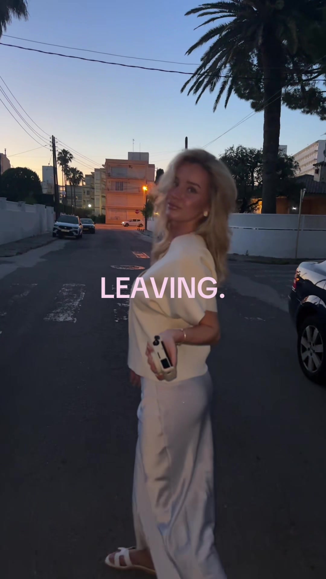 @Adelisa
