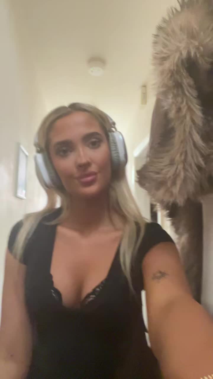 @ciara