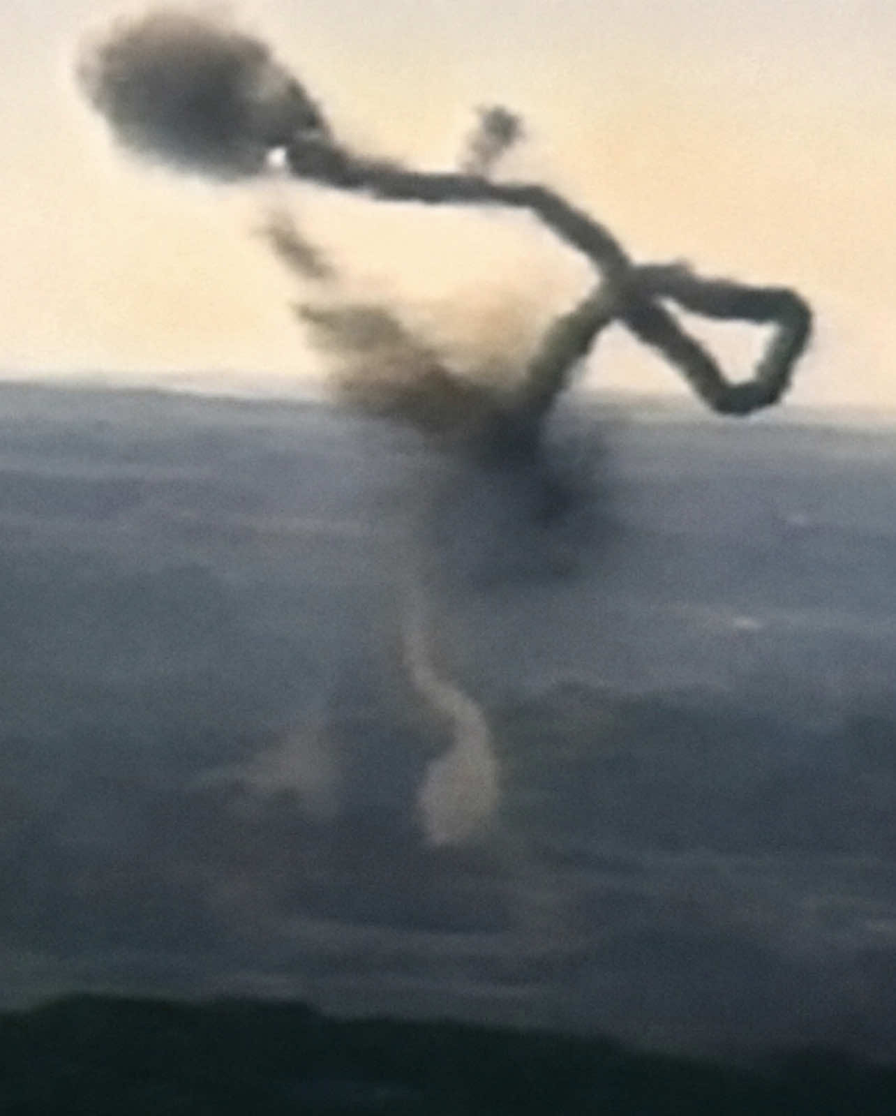 @𝙏𝙬𝙞𝙨𝙩𝙧