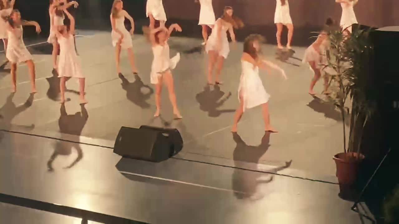 @𝔸𝕝𝕚 ✰