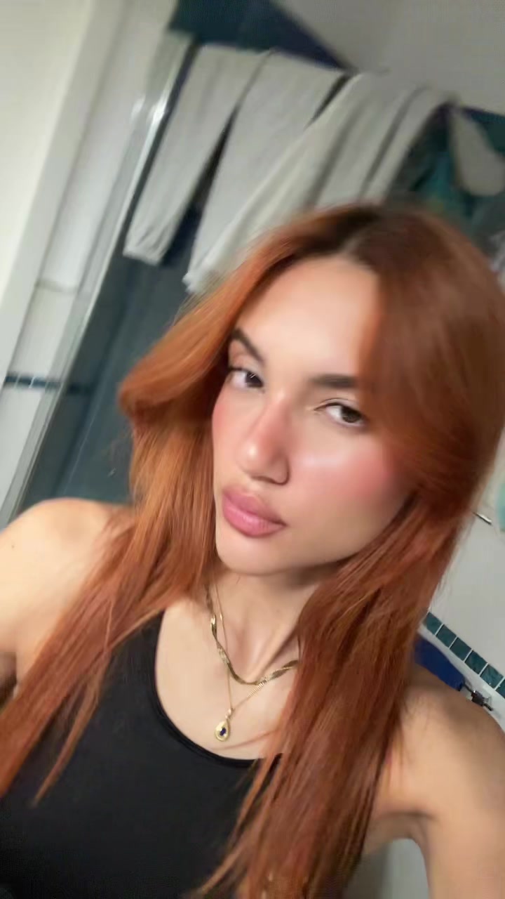 @G R