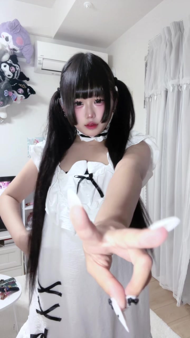 @ななみ なな