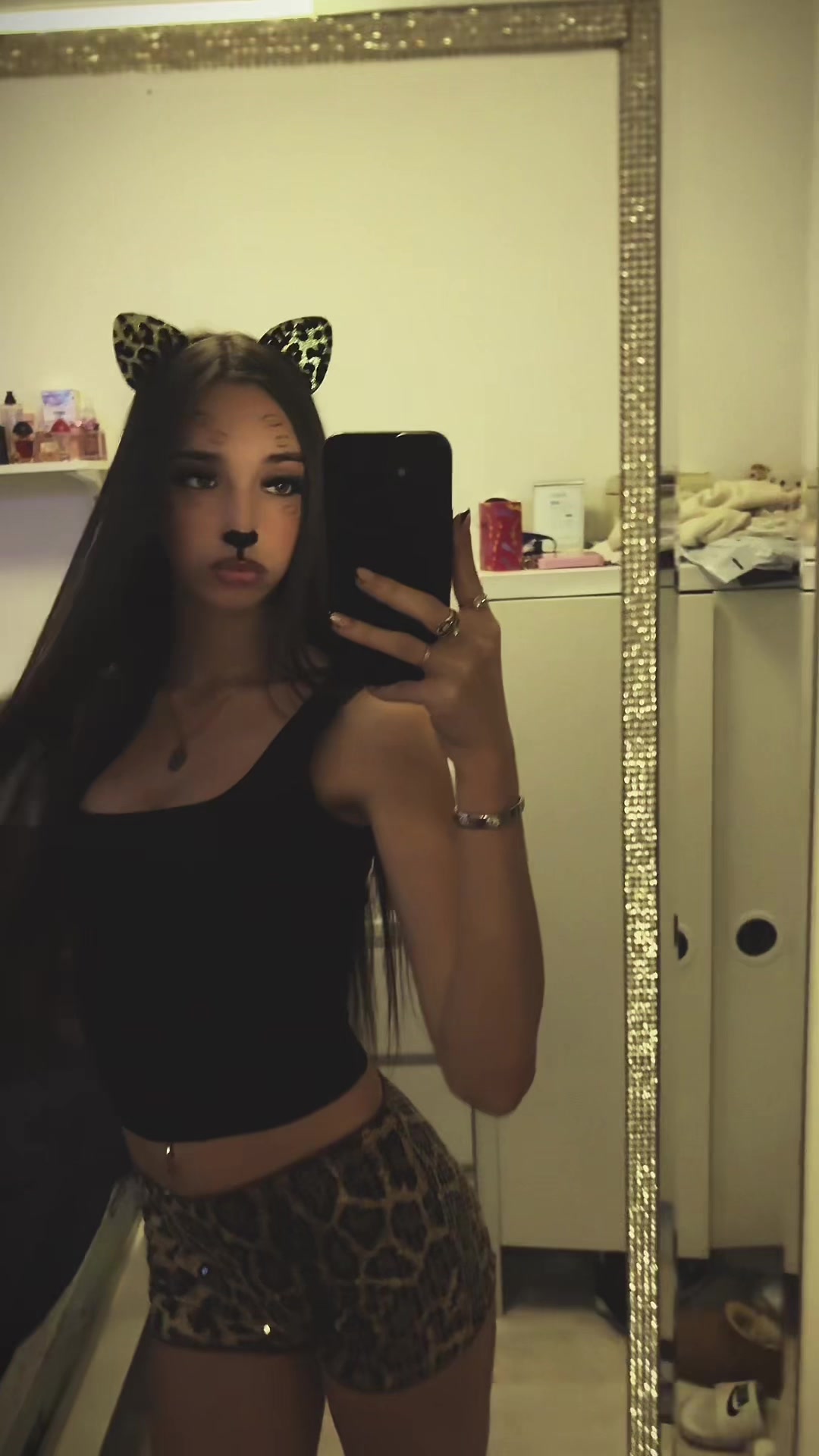 @alicia