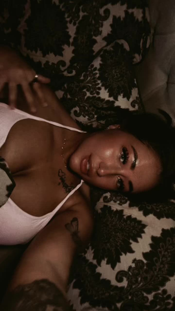 @Shelby Broughton🍒
