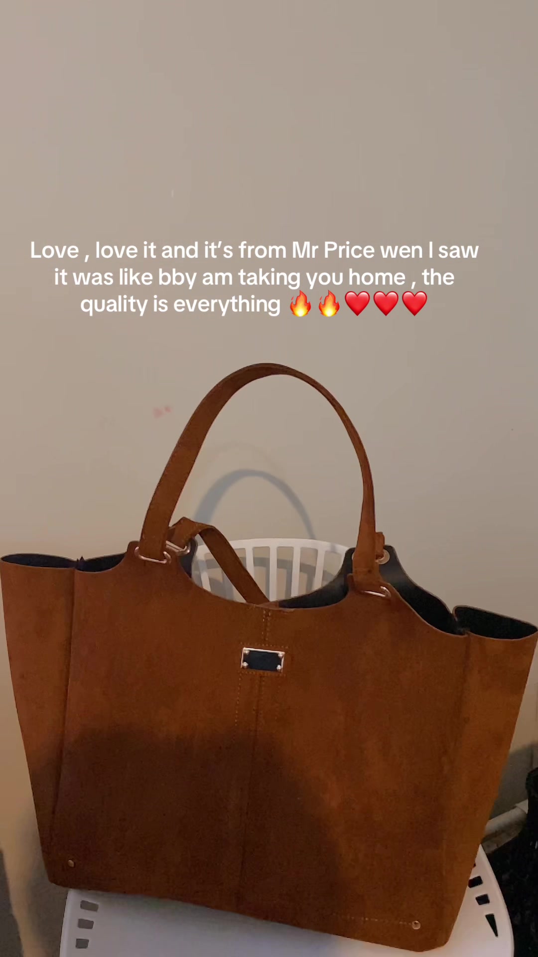@QueenCee