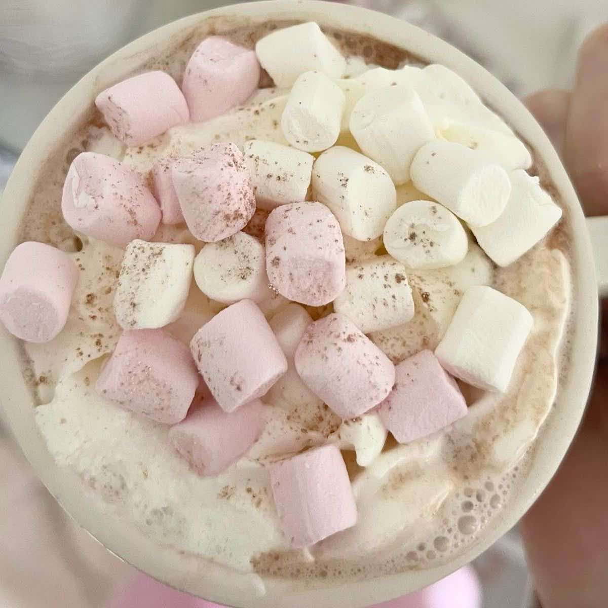 @Rosie 💕🍓🩰