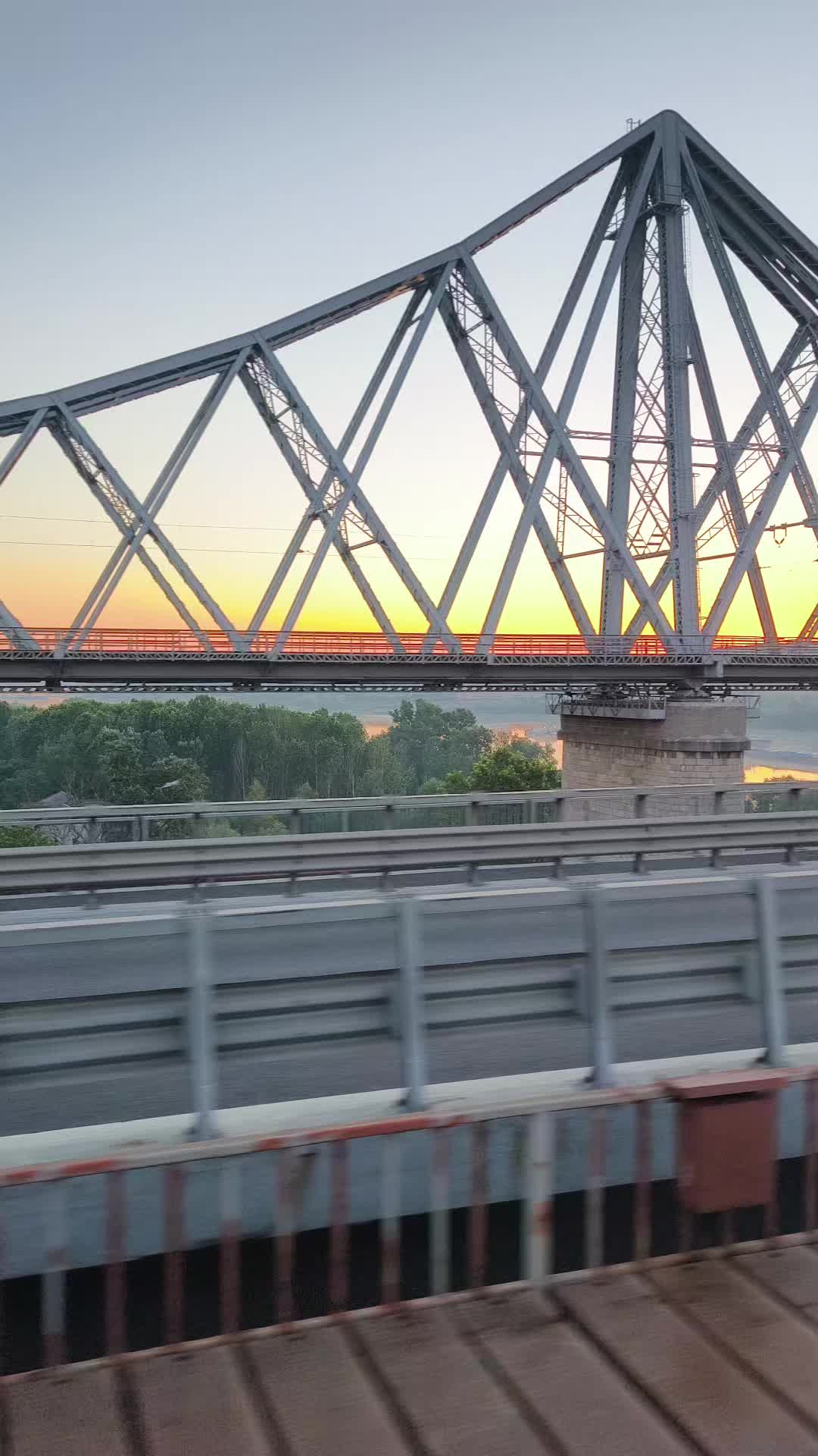 @Călător prin viață 🌅🏞️🌌